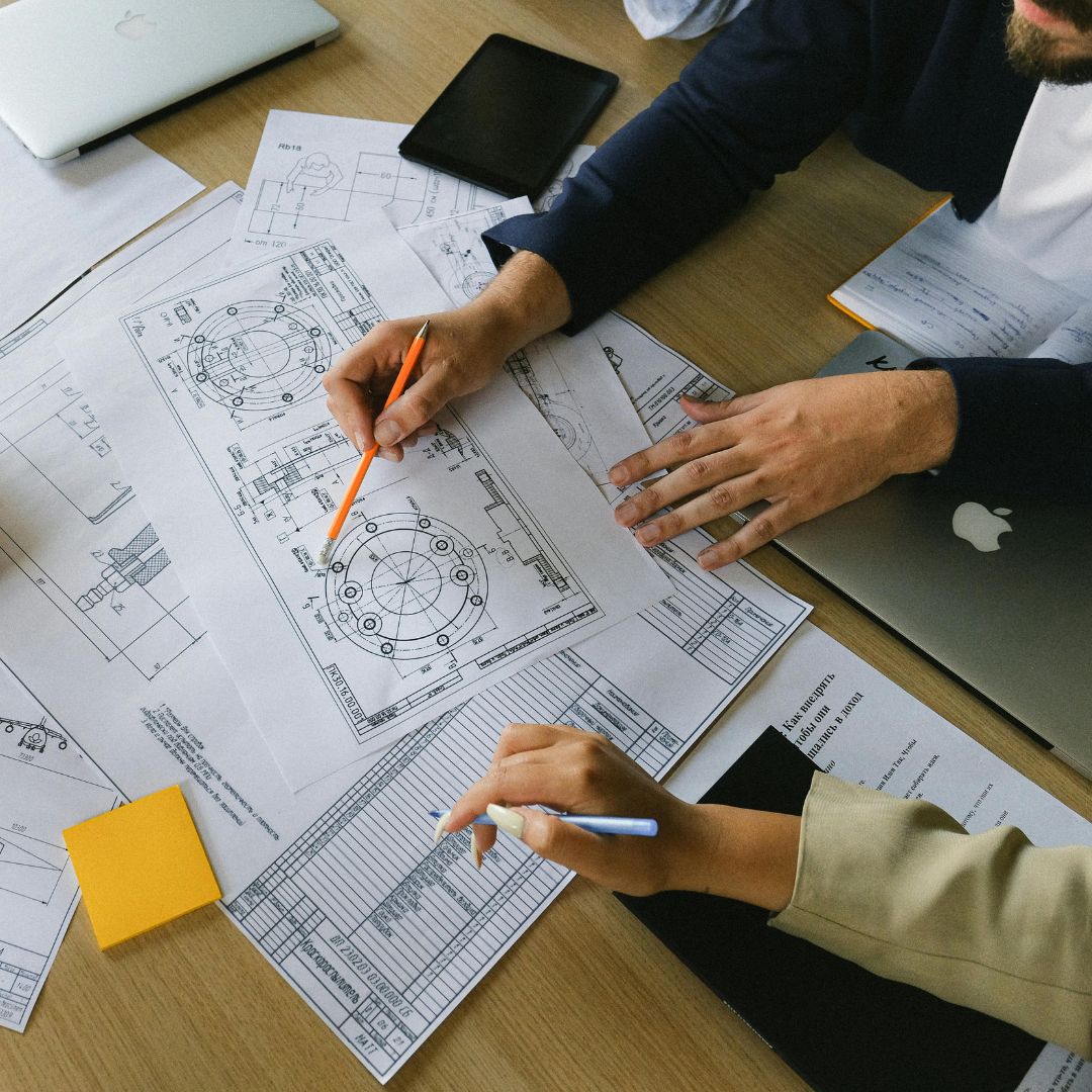 Design & Development (2)